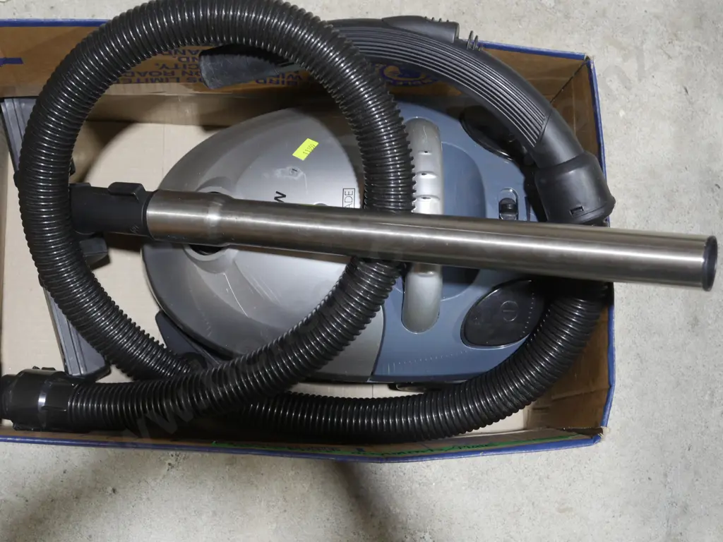 Cascade vacuum cleaner Image 1++
