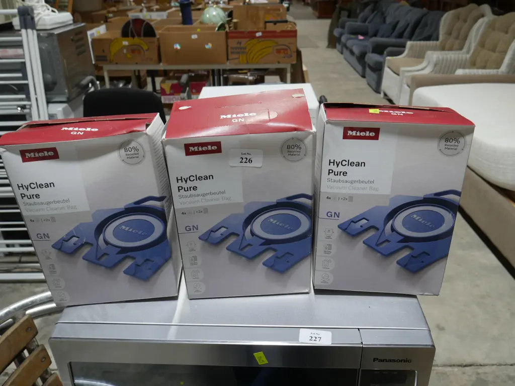 Miele vacuum cleaner bags Image 1++