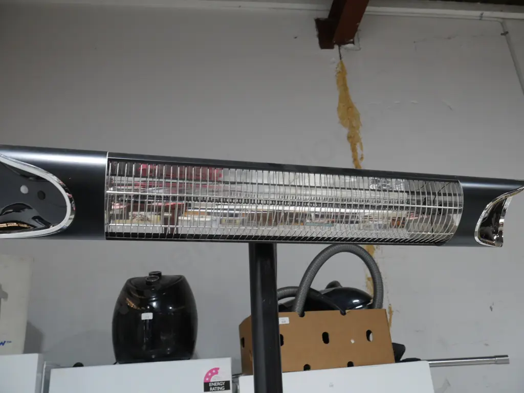 Outdoor heater on stand Image 1++