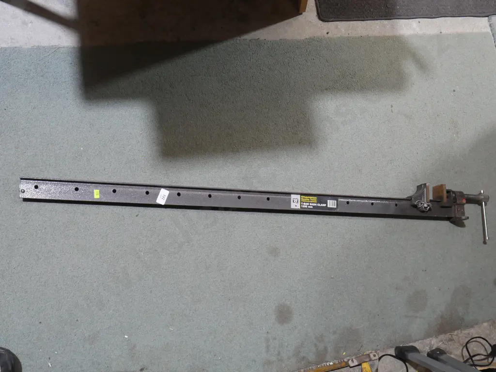 Sash clamp Image 1++