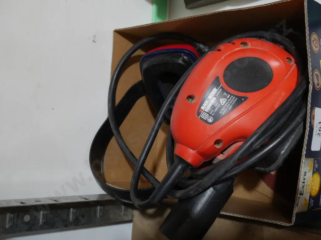 Black and Decker palm sander etc Image 1++