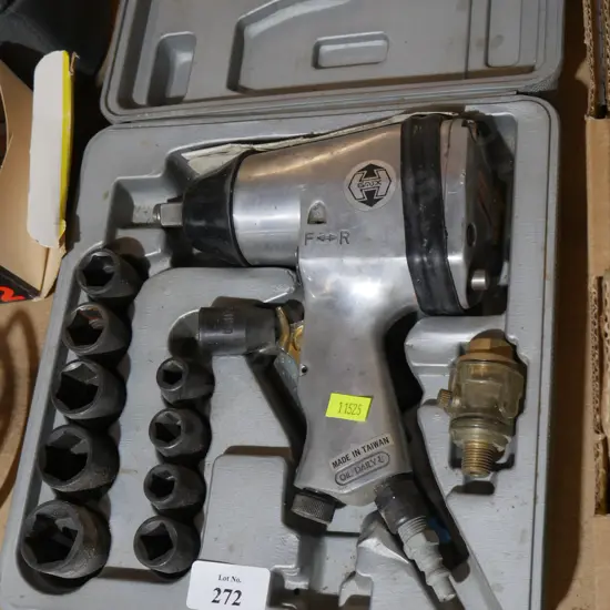 Air powered impact wrench