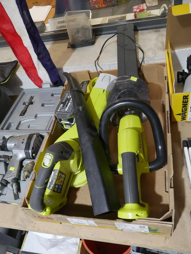 Ryobi blower, hedge trimmer, batteries and charger Image 1++
