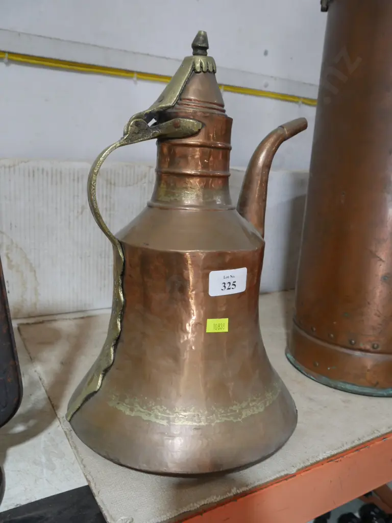 Turkish hammered copper kettle Image 1++