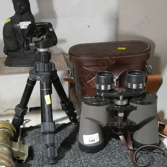 Binocular, tripod