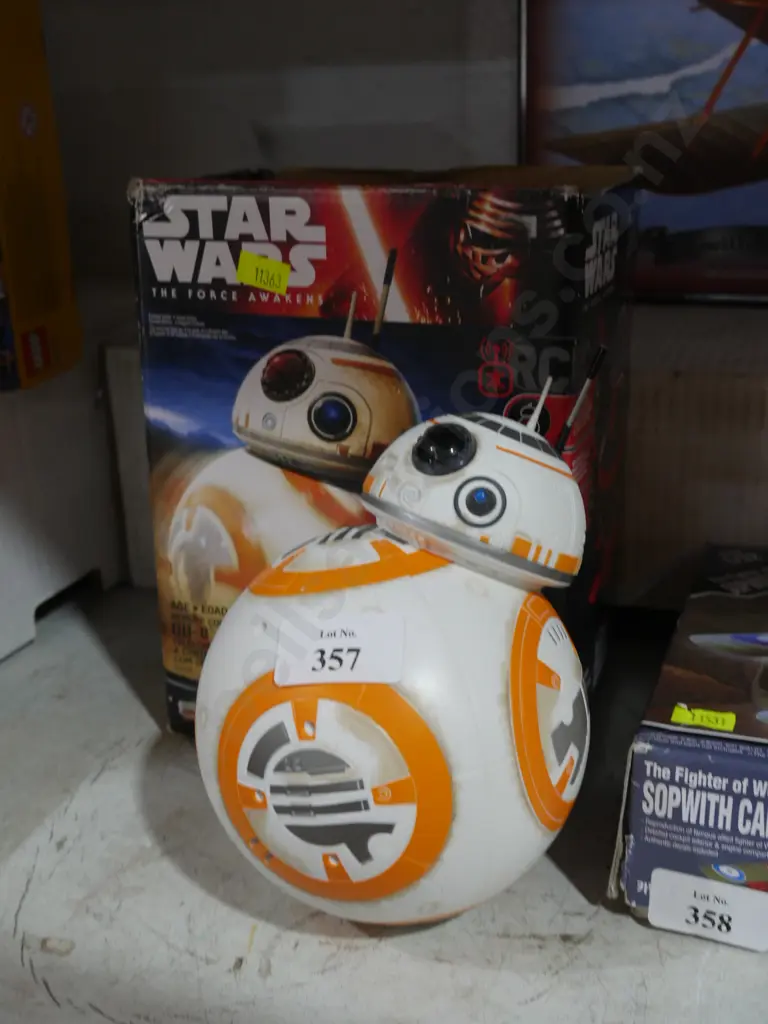 Star wars remote control BB-8 Image 1++
