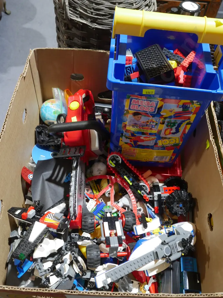 Box of toys Image 1++