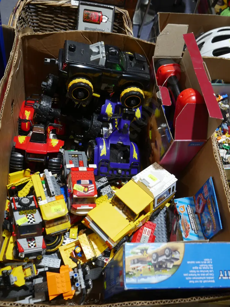 Box of toys Image 1++