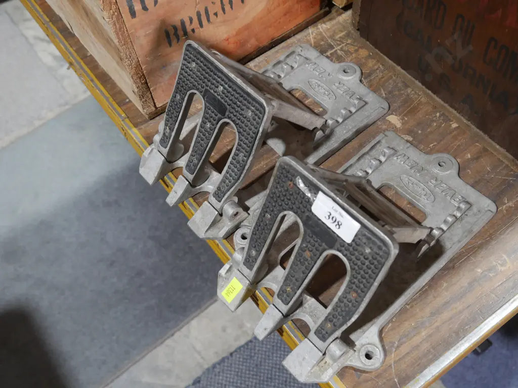 Vintage athletics starting blocks Image 1++