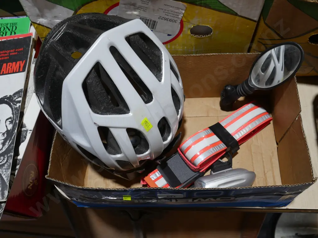 Push bike helmet etc Image 1++
