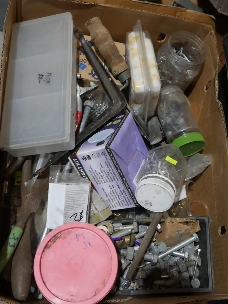 Assorted bolts, screws etc Image 1++