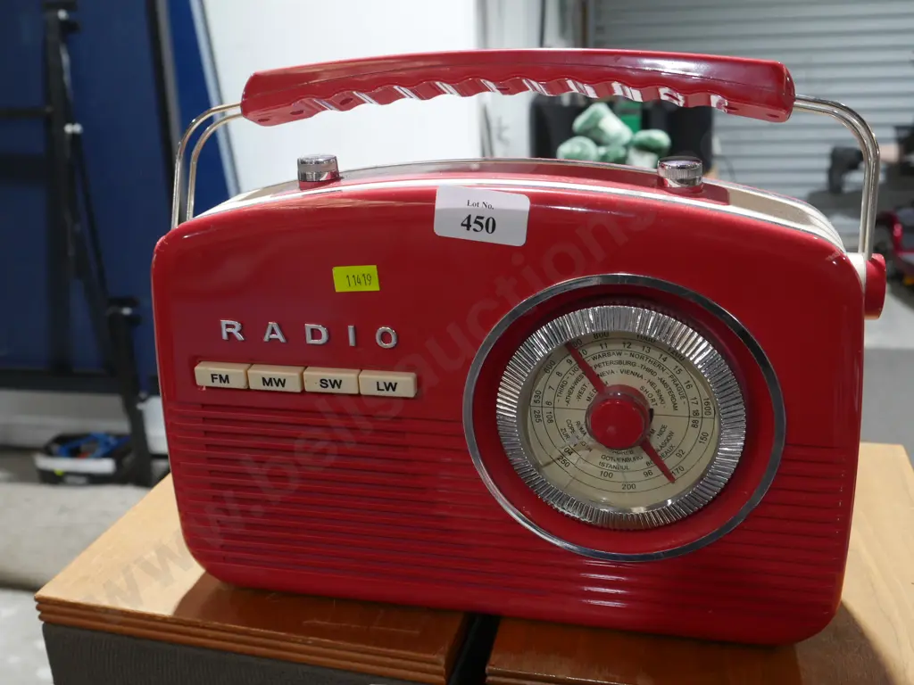 Red radio Image 1++