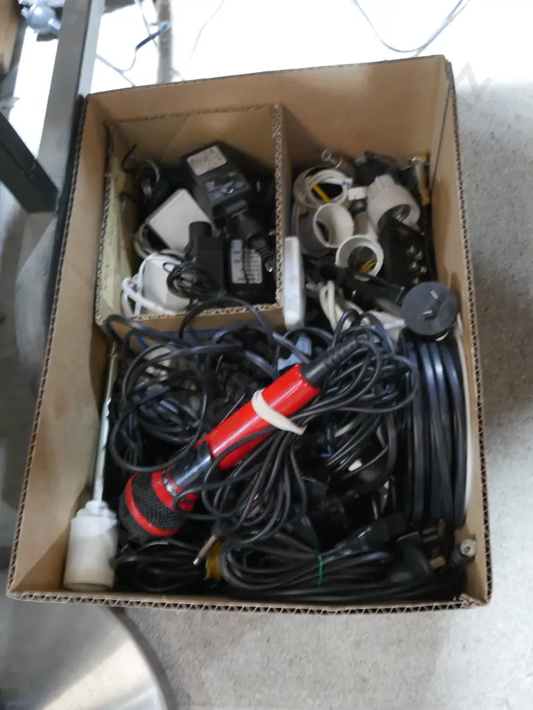 Electrical gear microphone Image 1++