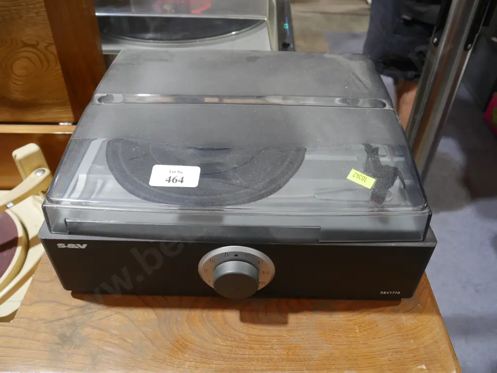 S and v turntable Image 1++