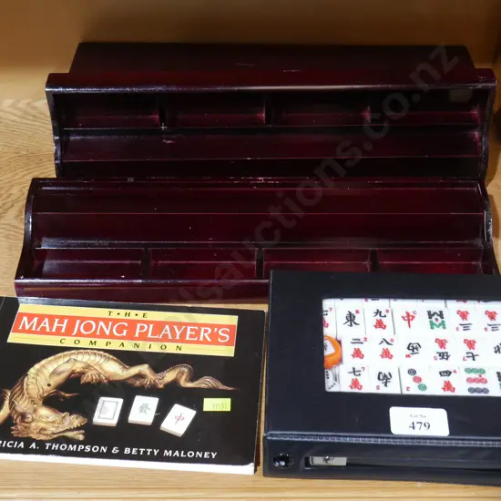 Mahjong set
