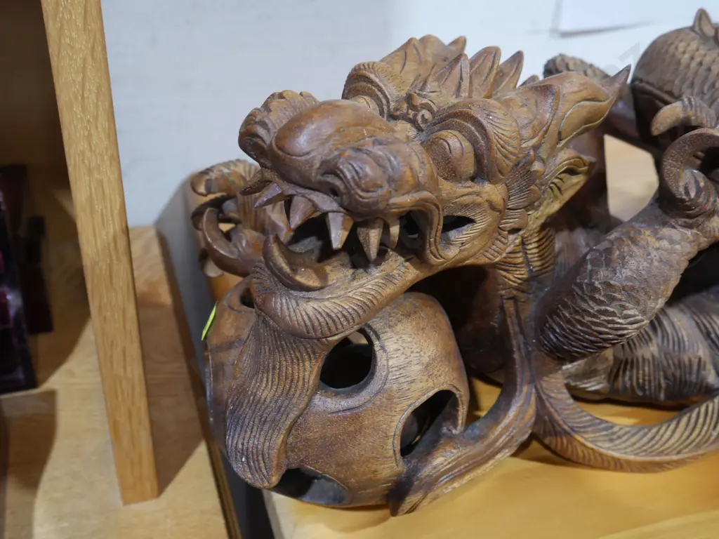 Carved wooden dragon Image 1++