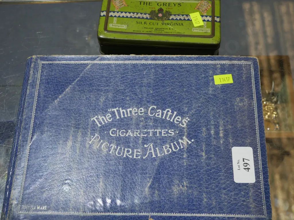 Cigarette card album and cards Image 1++