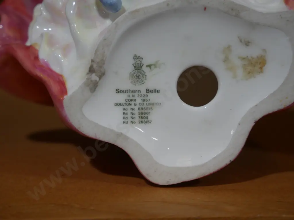 Royal Doulton Southern Belle Image 1++