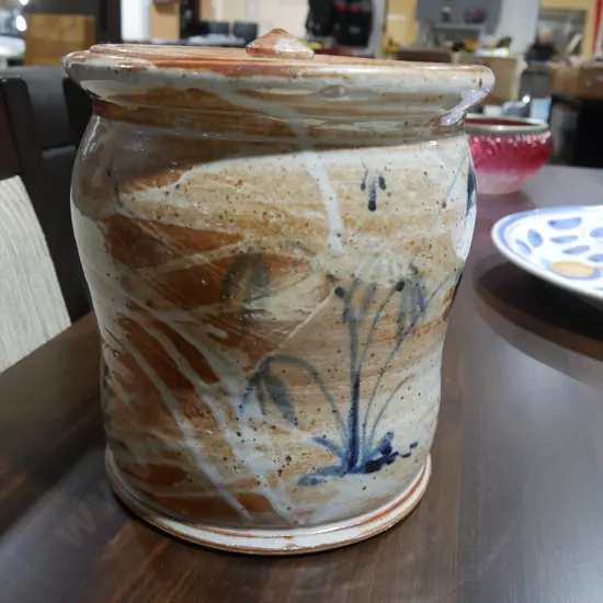 Paul Fisher NZ studio pottery storage pot