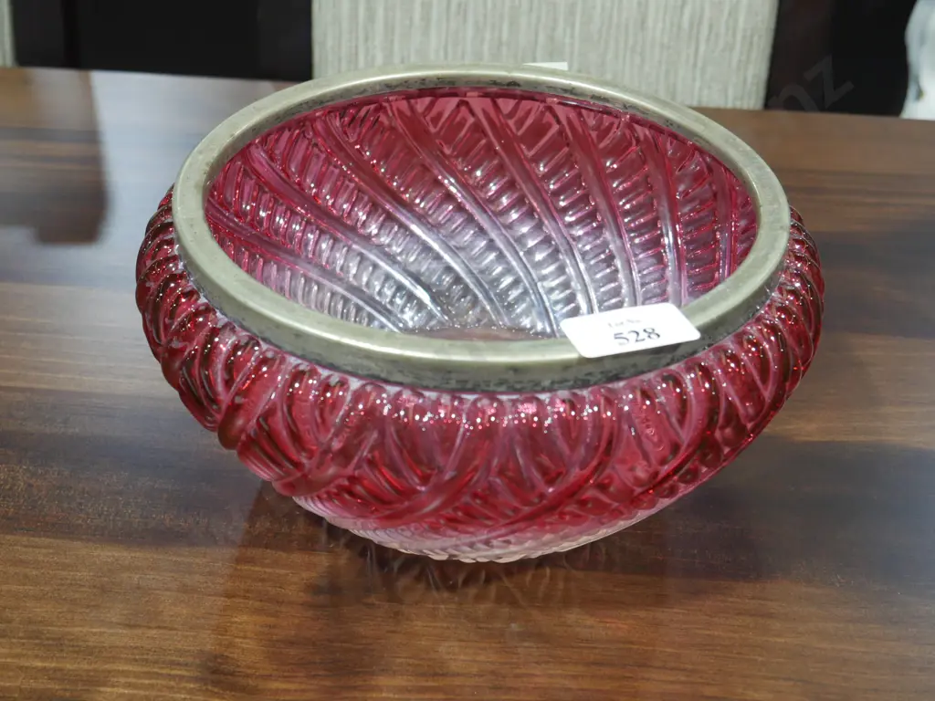 Cranberry glass bowl Image 1++