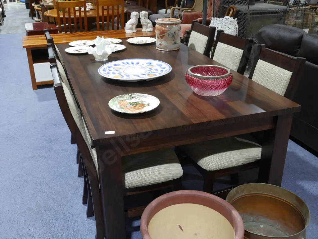 Wood dining table and 6 chairs Image 1++