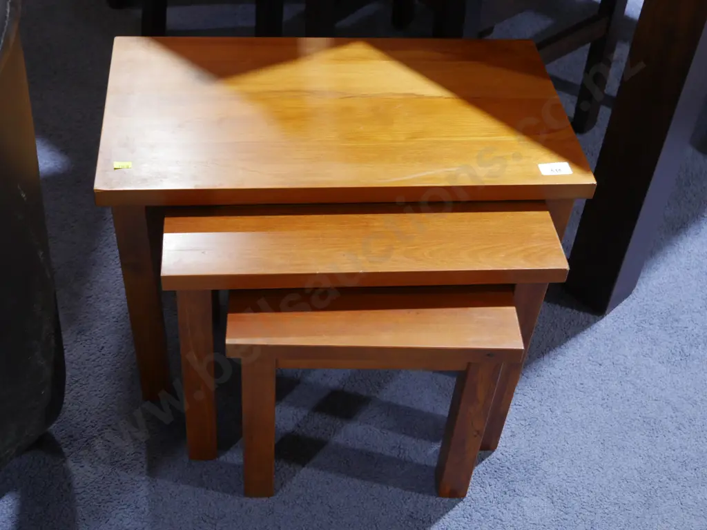 Nest of three tables Image 1++