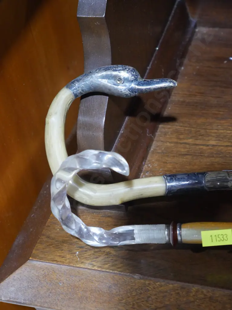 2 vintage umbrellas Image 1++