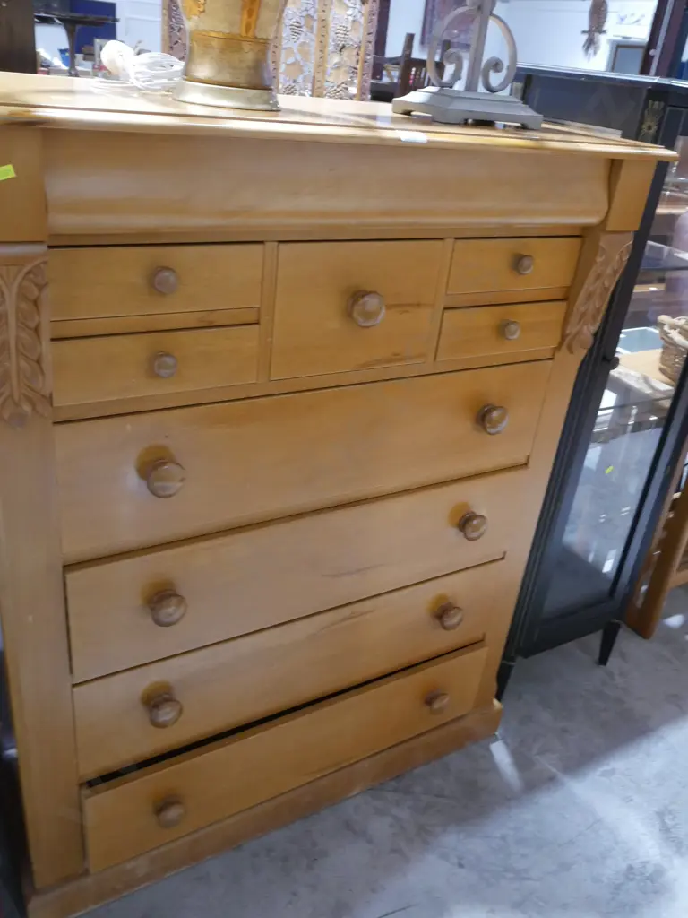 Scotch chest Image 1++