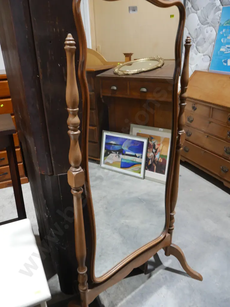 Chevell mirror Image 1++