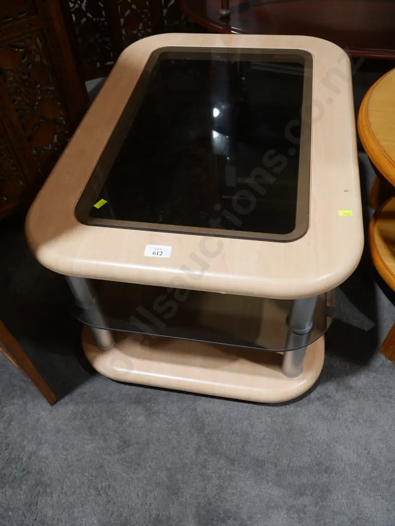 Coffee table Image 1++