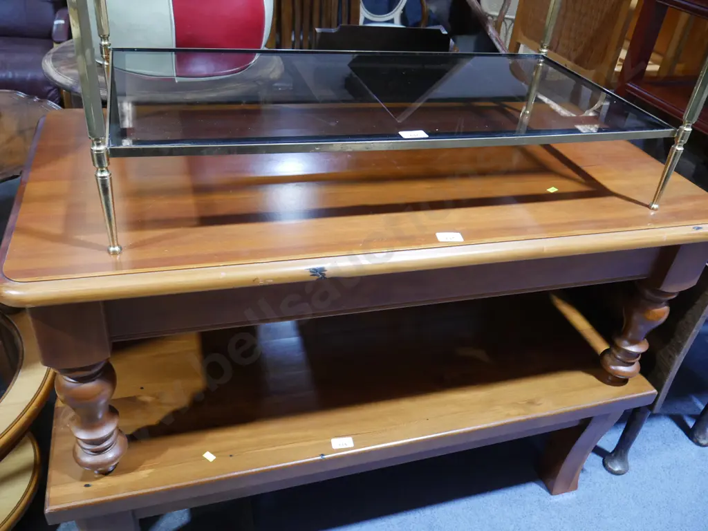 Coffee table Image 1++