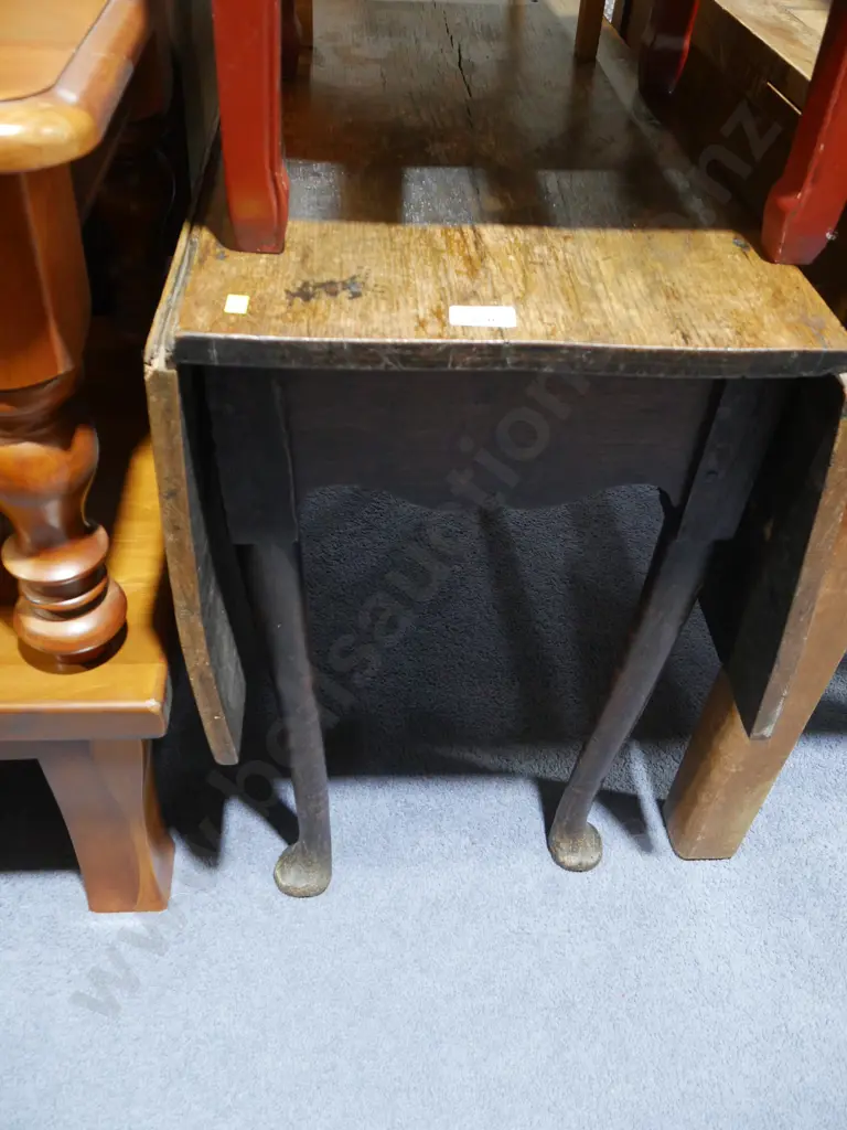 Dropside table Image 1++