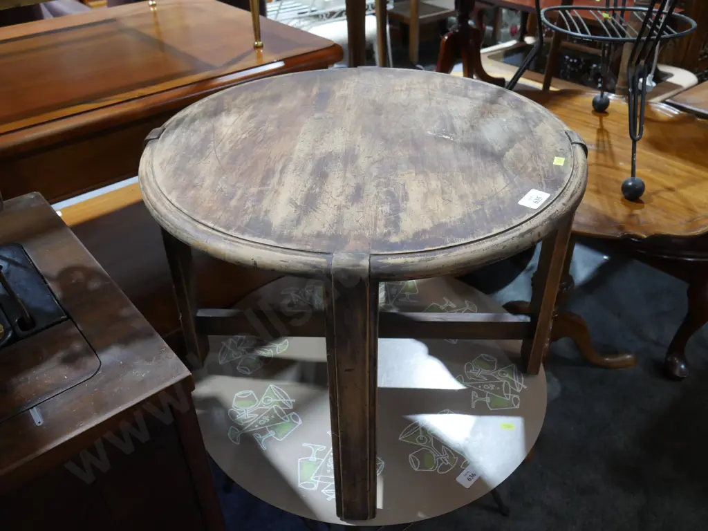 Coffee table Image 1++