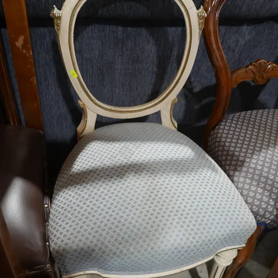 Balloon back dining chair