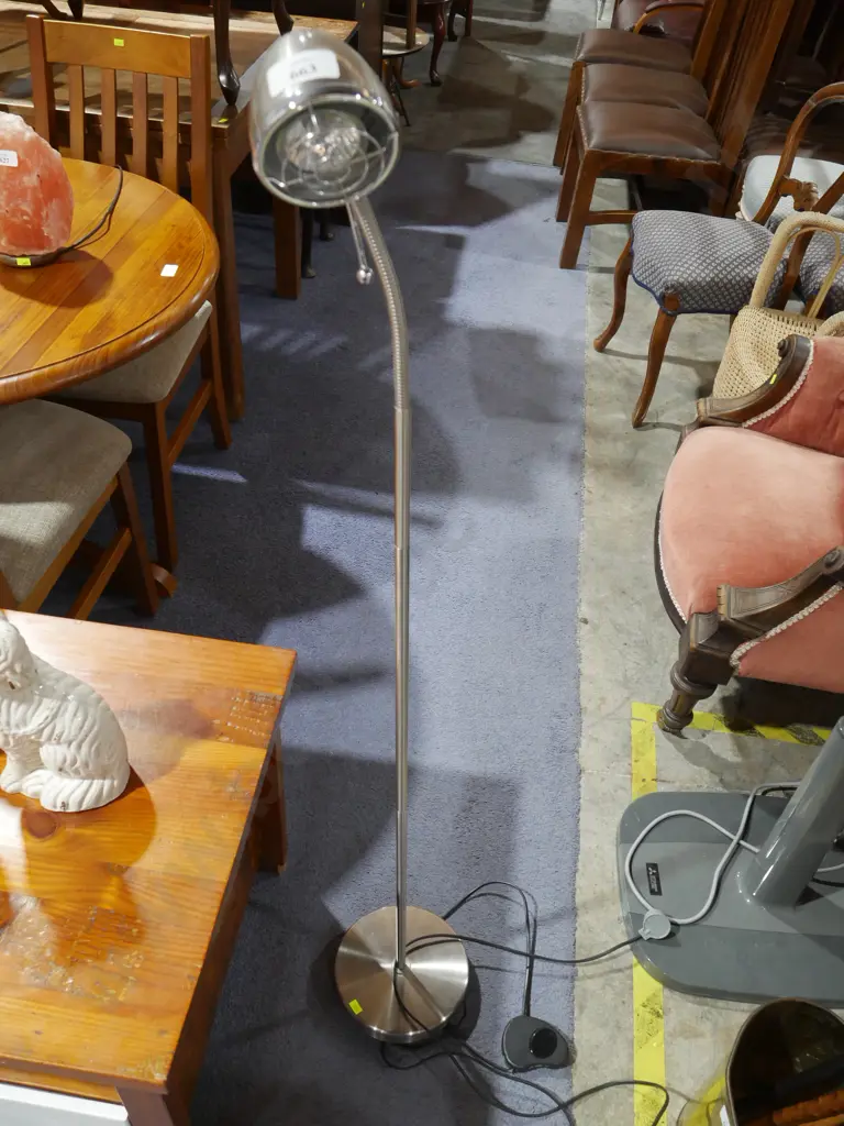 Floor lamp Image 1++