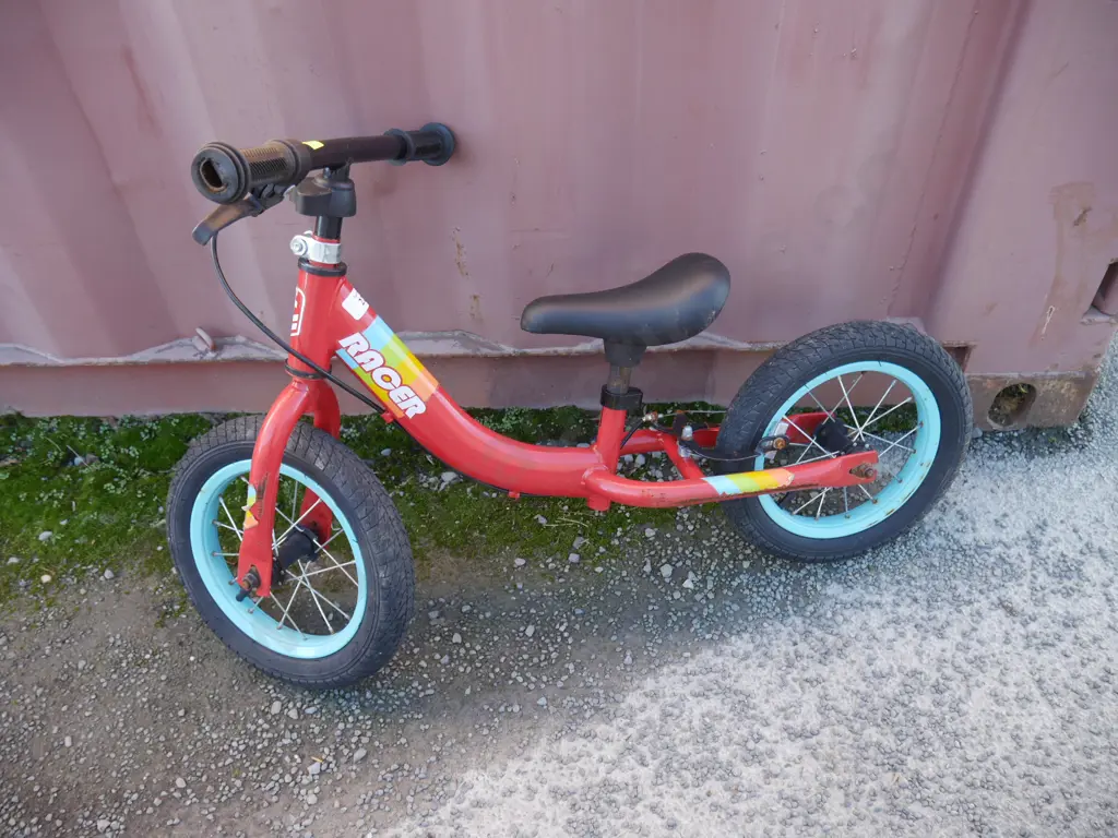Child's bike Image 1++