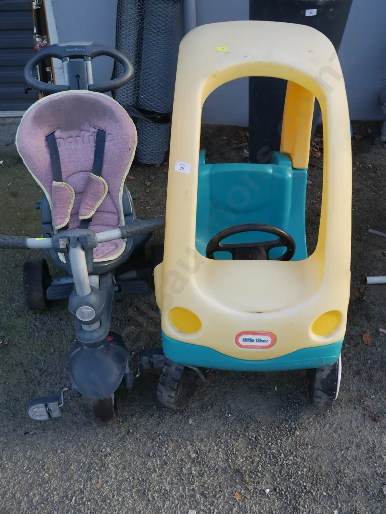Little tikes car and push along trike Image 1++