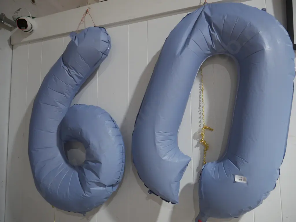 Number balloons "60" Image 1++