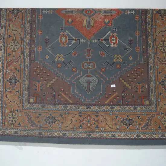 Floor rug