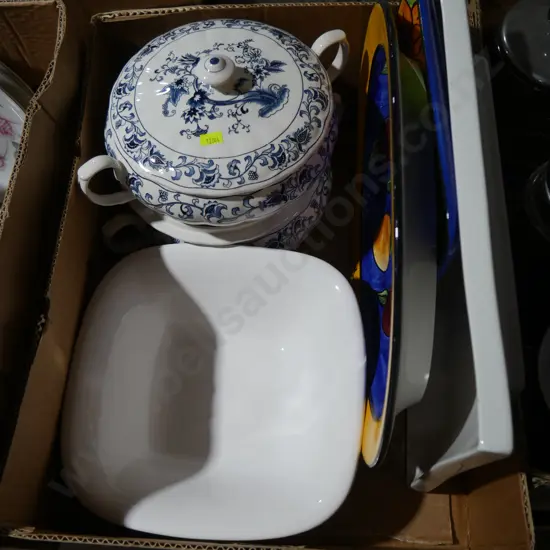 Tureens, serving platters