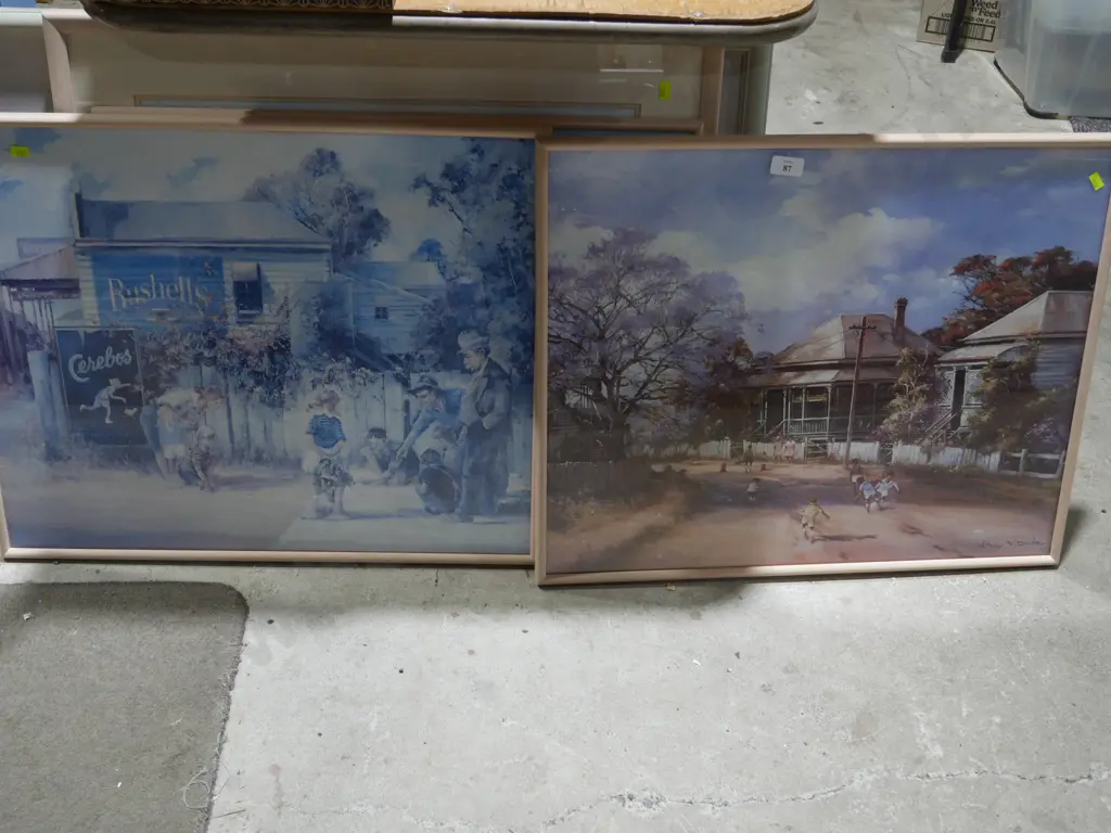 5 artworks Image 1++