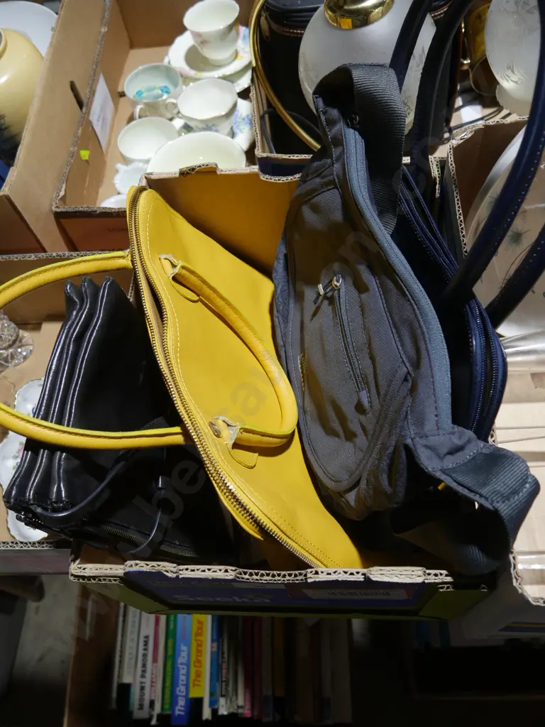 Handbags Image 1++
