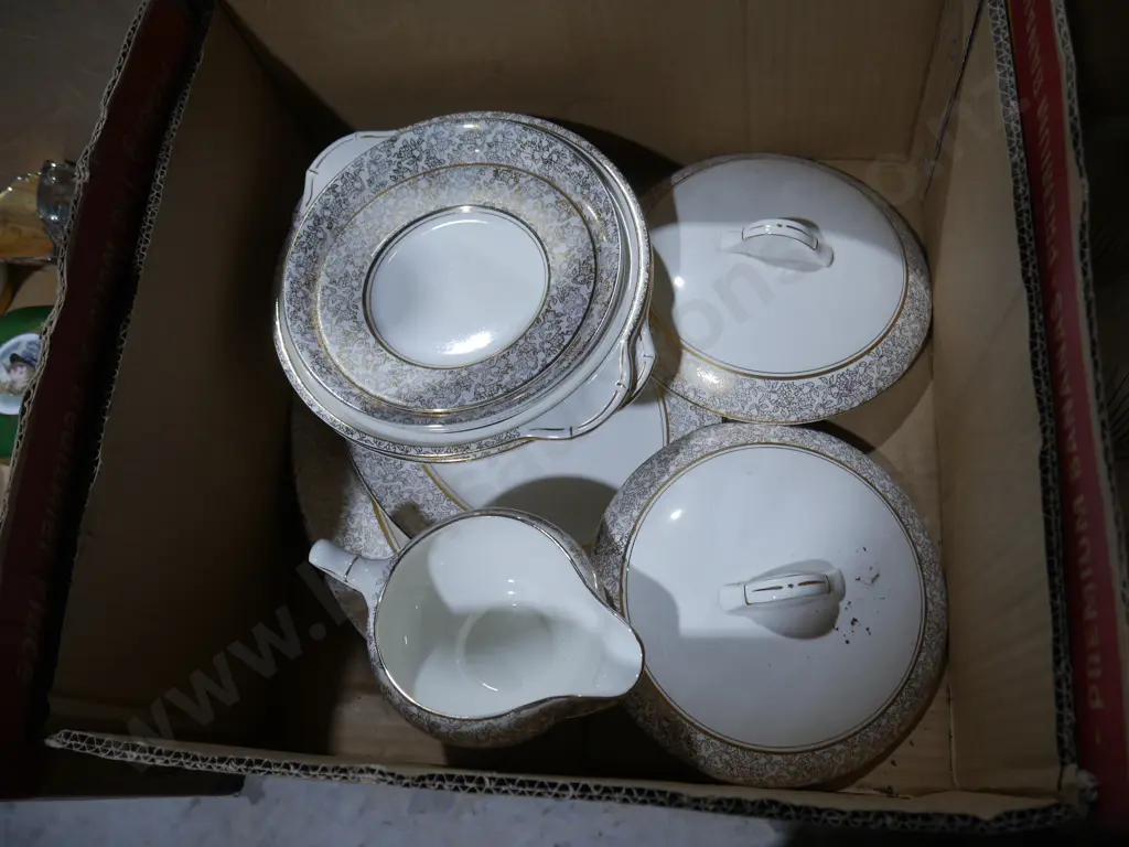 Palissy pottery serving plates, casserole etc Image 1++