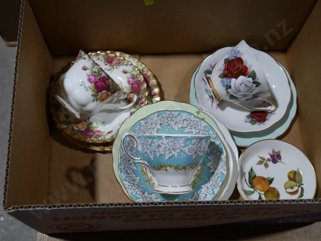 Cups and saucers Image 1++