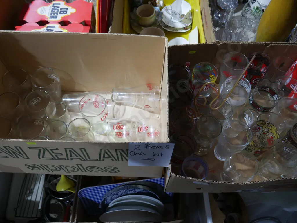 2 boxes of Coca-Cola glasses Image 1++