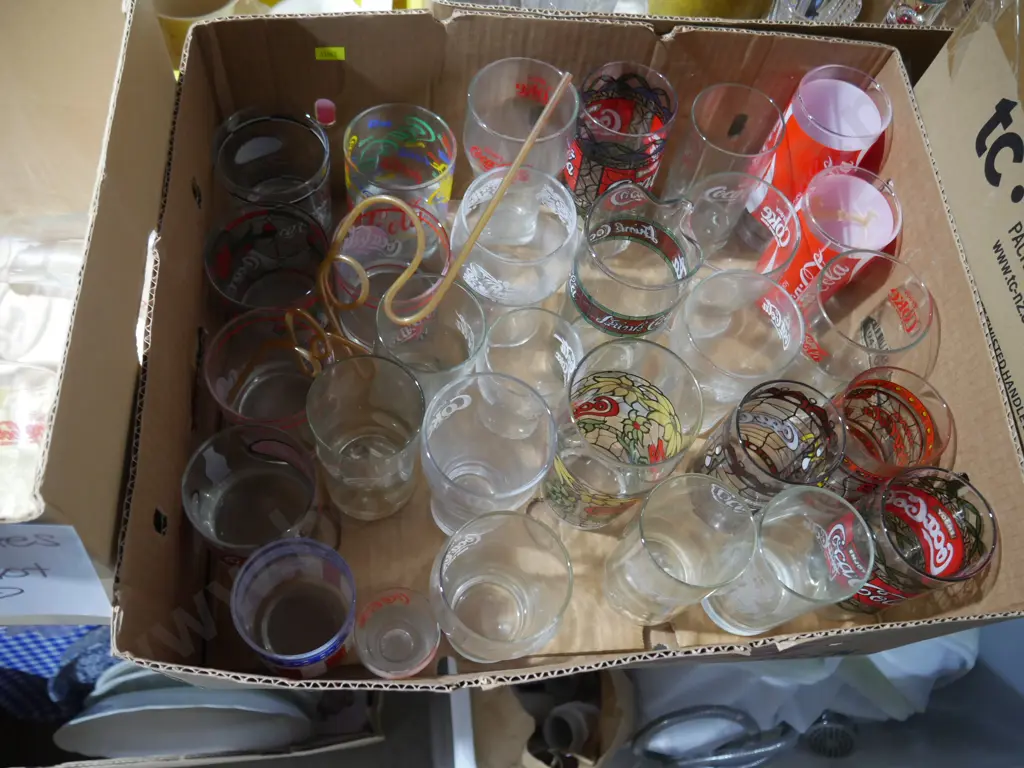 2 boxes of Coca-Cola glasses Image 1++