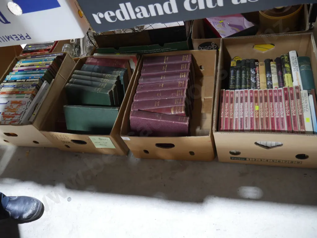 4 boxes of books Image 1++