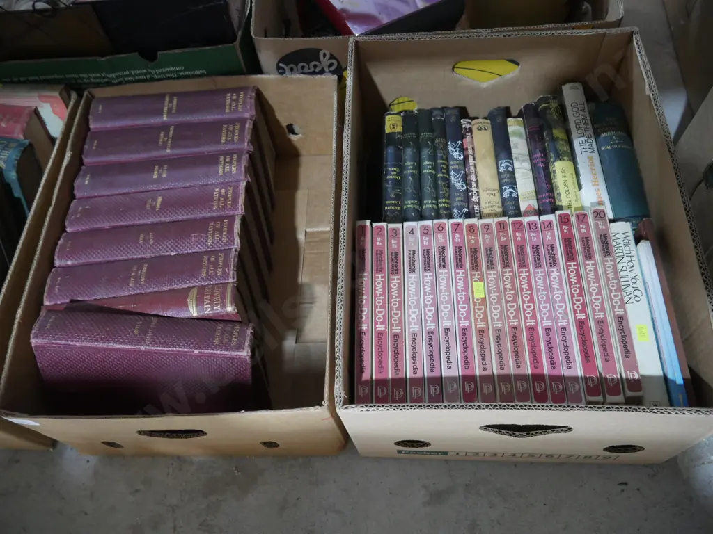 4 boxes of books Image 1++