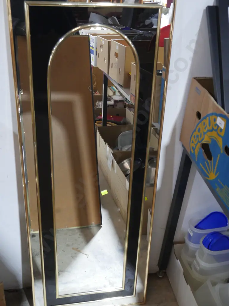 Two mirrors Image 1++