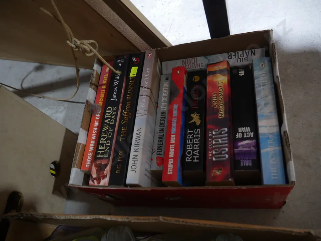 Books Image 1++
